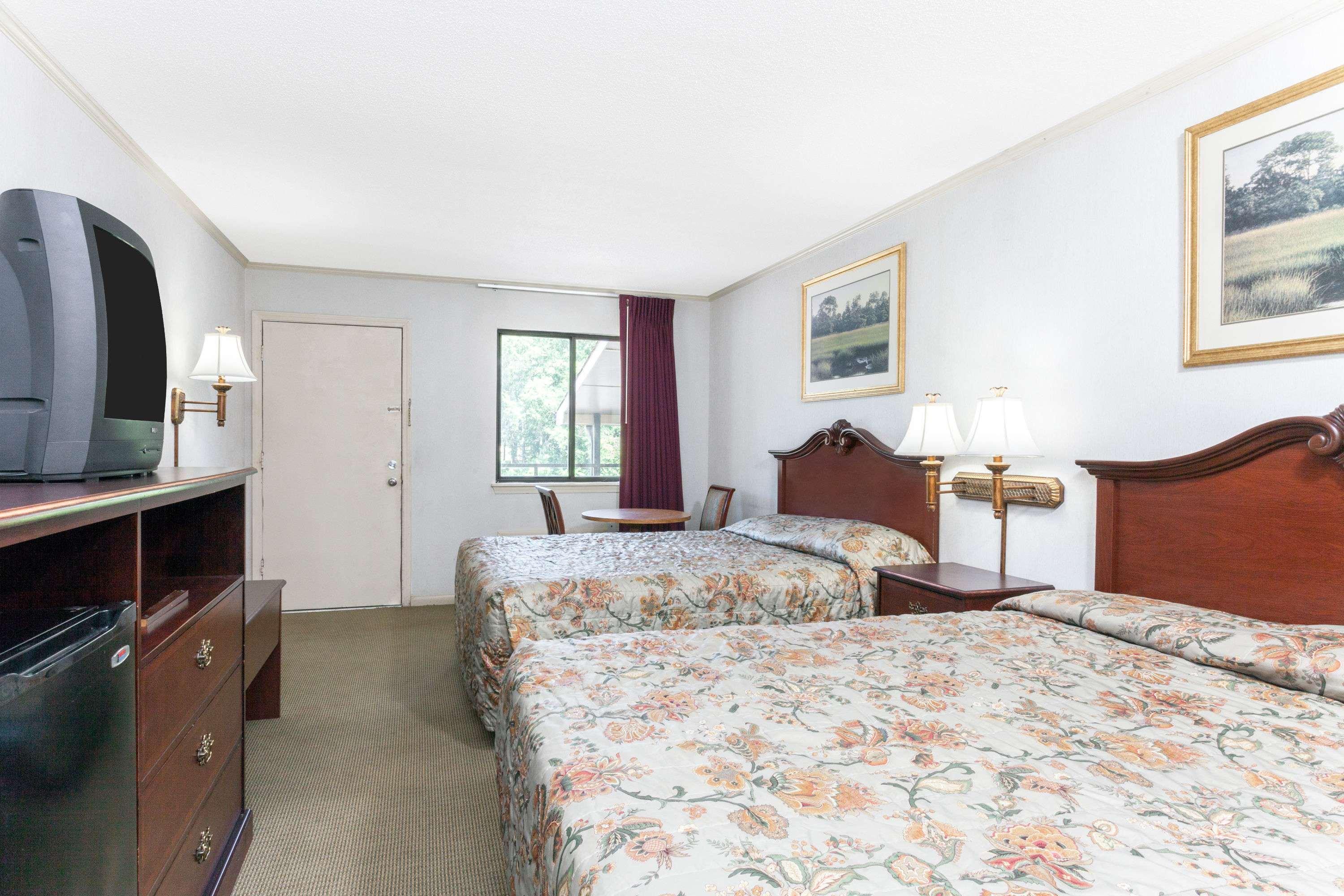 Knights Inn Point South Yemassee Εξωτερικό φωτογραφία