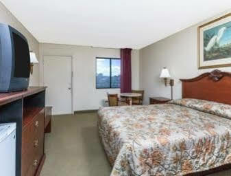 Knights Inn Point South Yemassee Εξωτερικό φωτογραφία